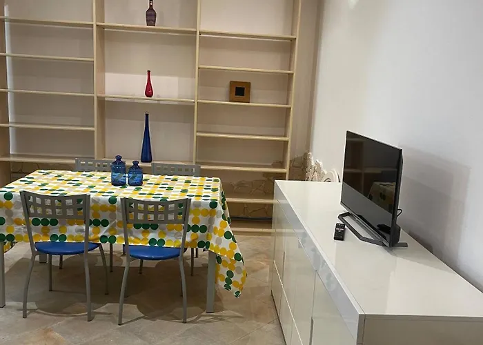 Charming Of In Area * بولونيا